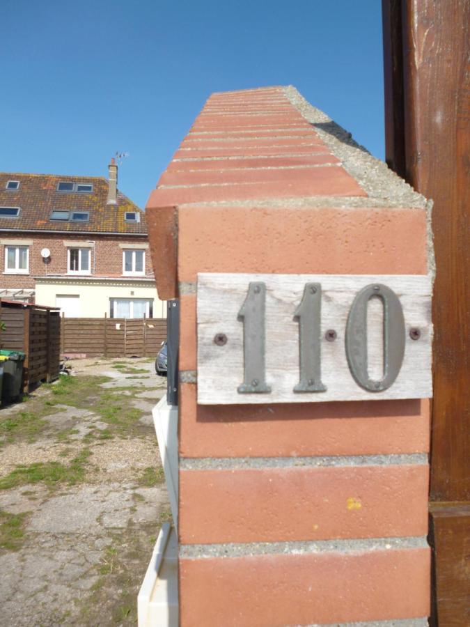 Cambuse A Au Premier Etage A 50 Metres De La Sangatte